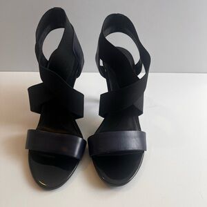 Tahari Black and Navy Strappy Heels